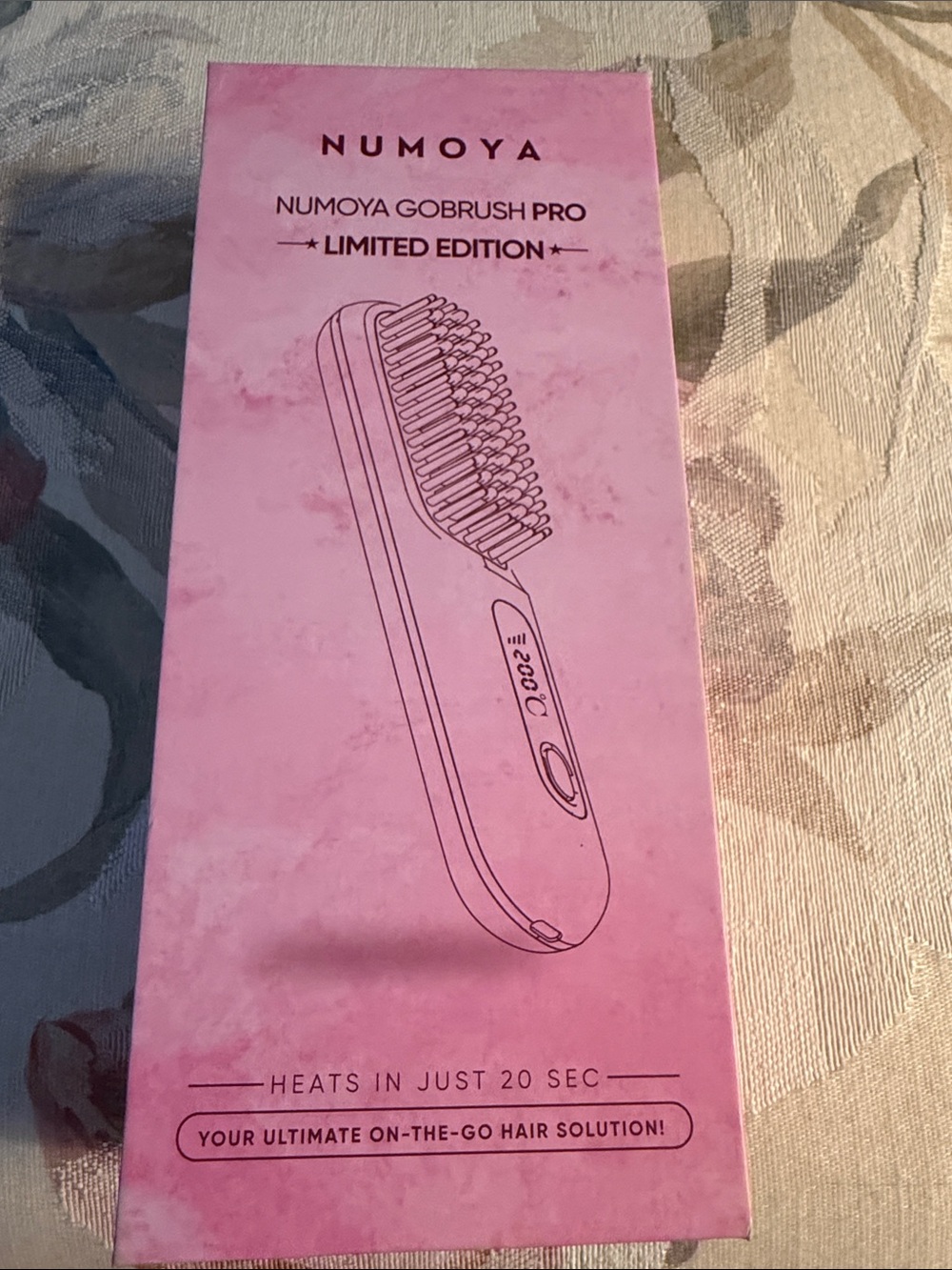 Numoya GoBrush Pro Limited Edition Pink Hair Brush